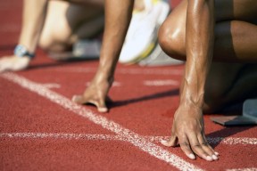 夺冠希望仍在球队全力以赴争取最好结果，希望夺冠的成语