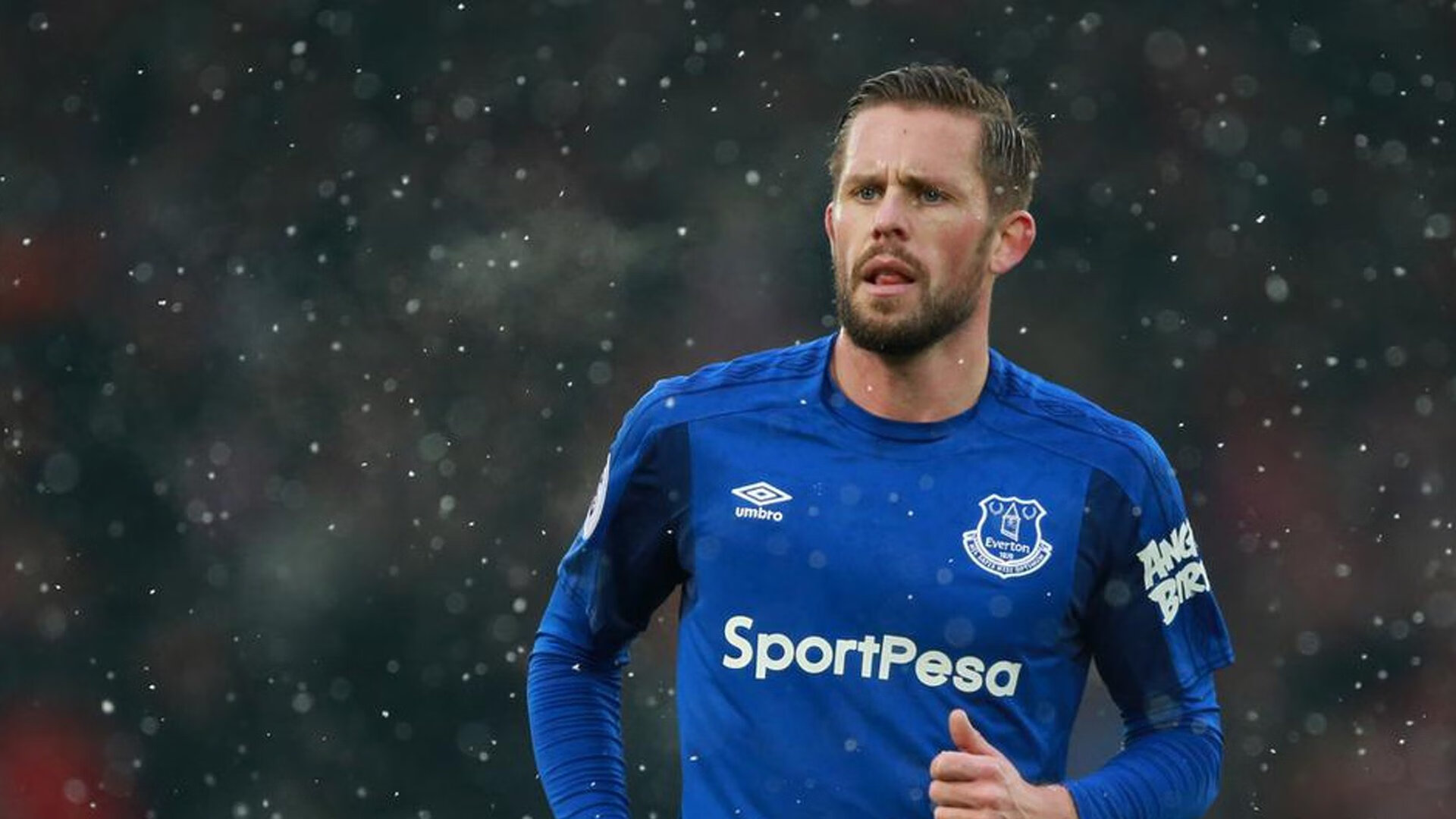 欧洲杯战术创新：多变阵型带来无限可能！，欧洲杯d组形势